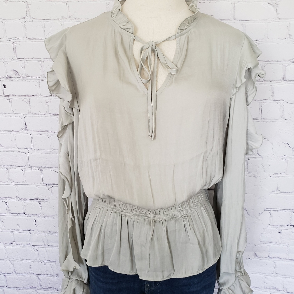 MARC NEW YORK Silky Long Ruffle Sleeve Peplum Champagne Blouse--NWT--M